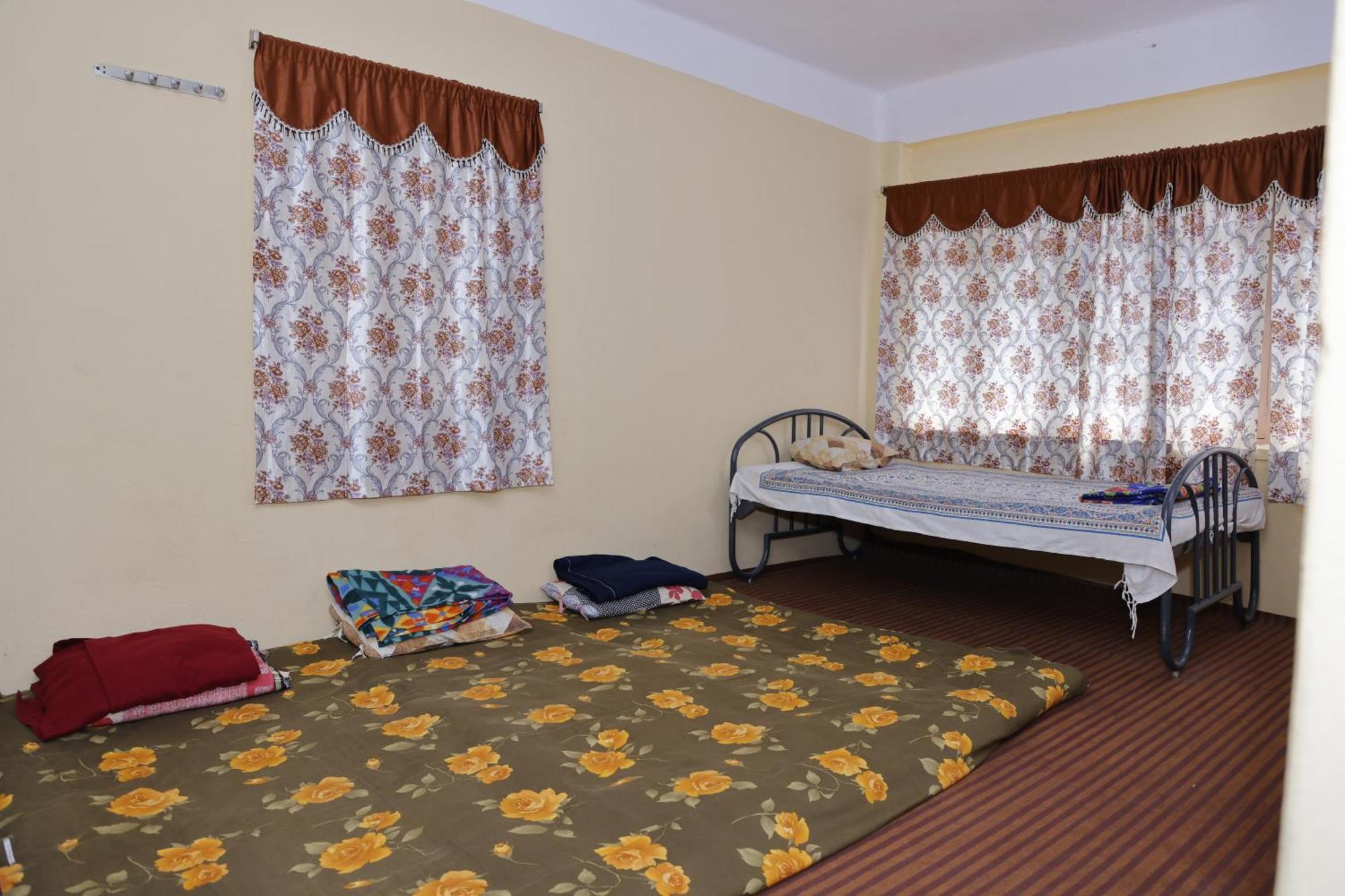 3 Bhk Non-Ac For 4 To 10 Guests For Families Apartment Хидерабад Екстериор снимка